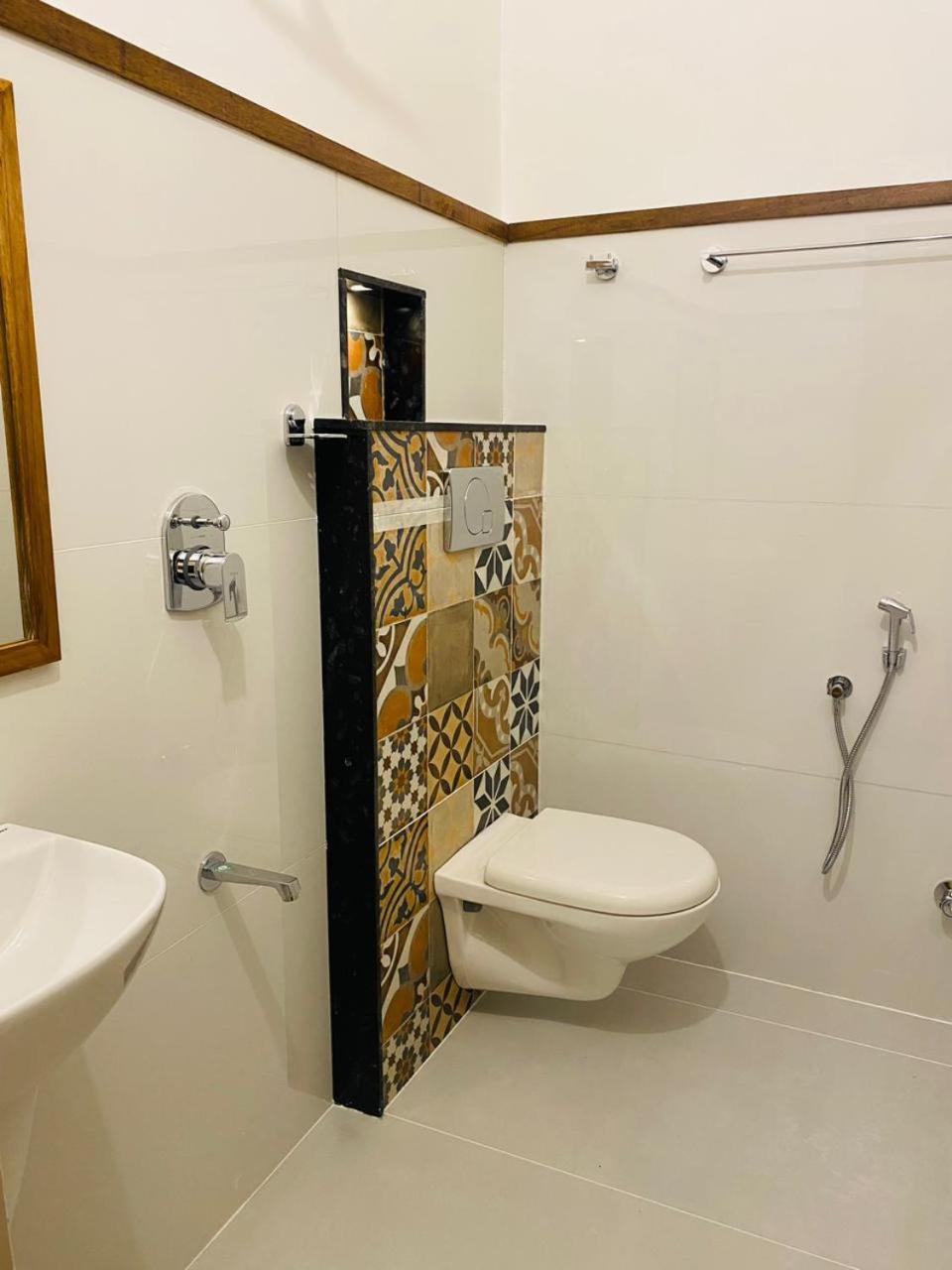 Rio Rooms Mims Calicut Exterior photo