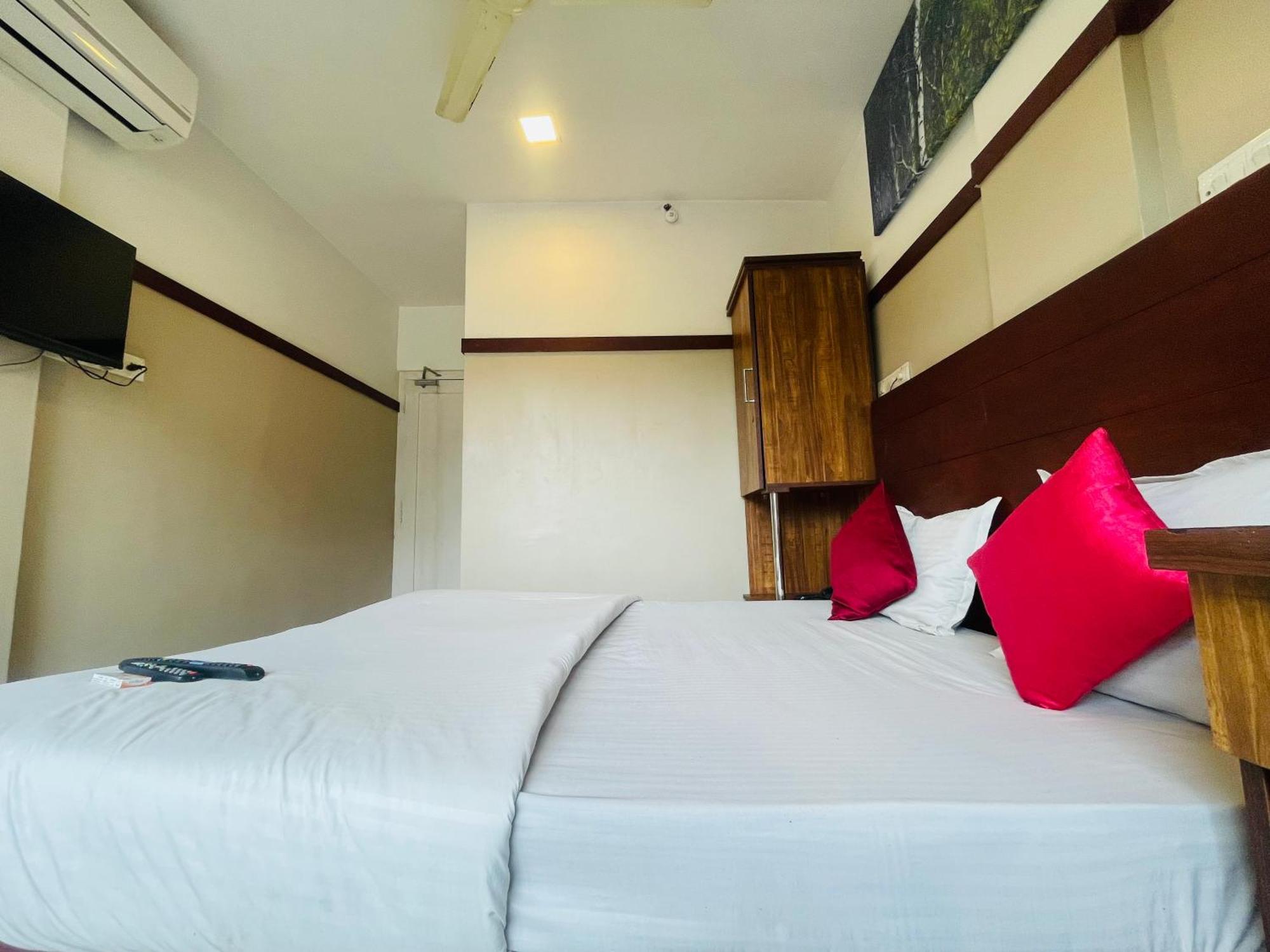 Rio Rooms Mims Calicut Exterior photo