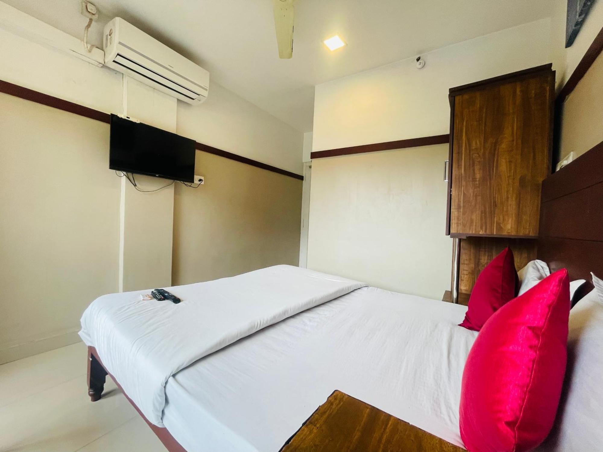 Rio Rooms Mims Calicut Exterior photo