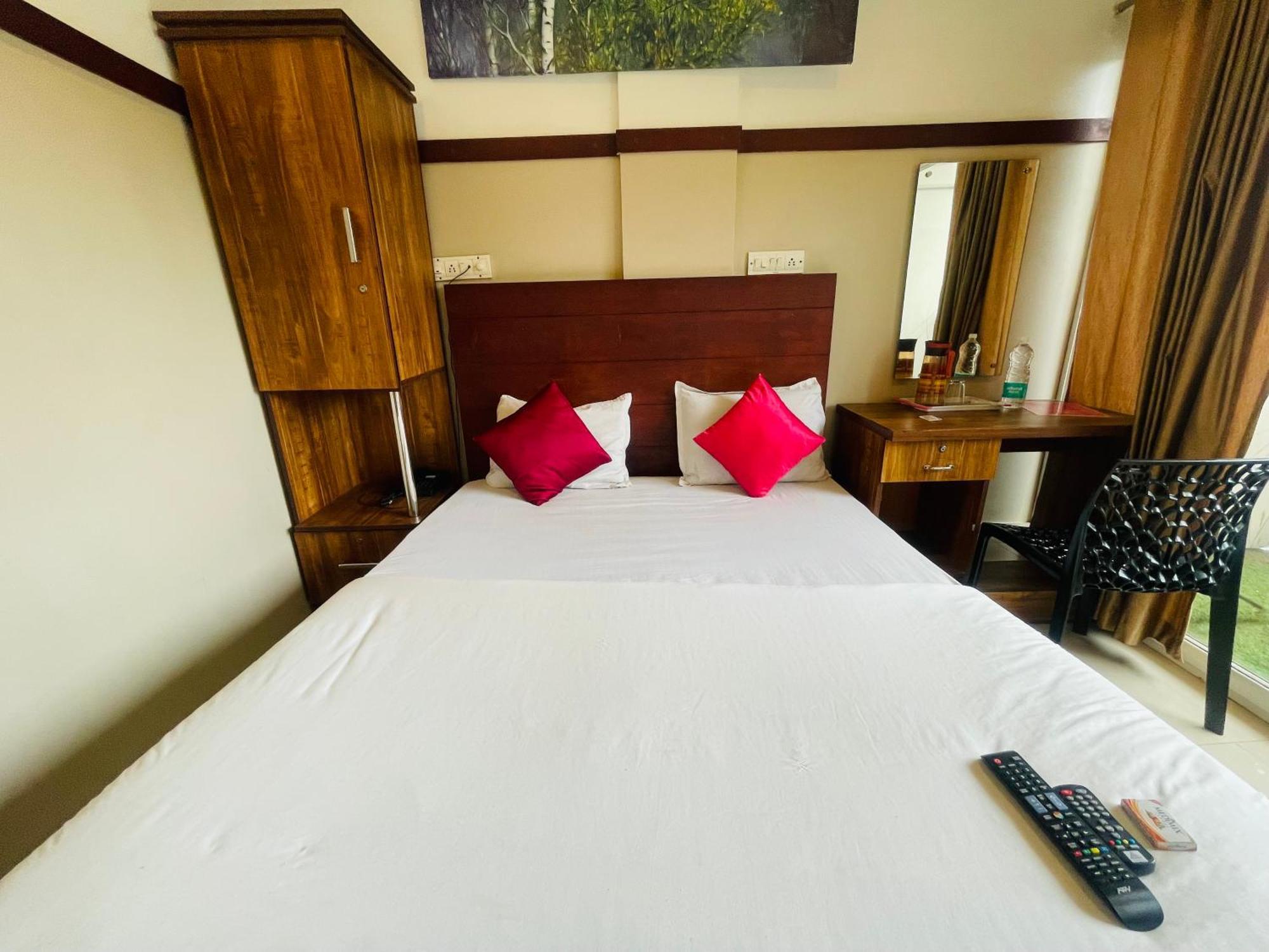 Rio Rooms Mims Calicut Exterior photo