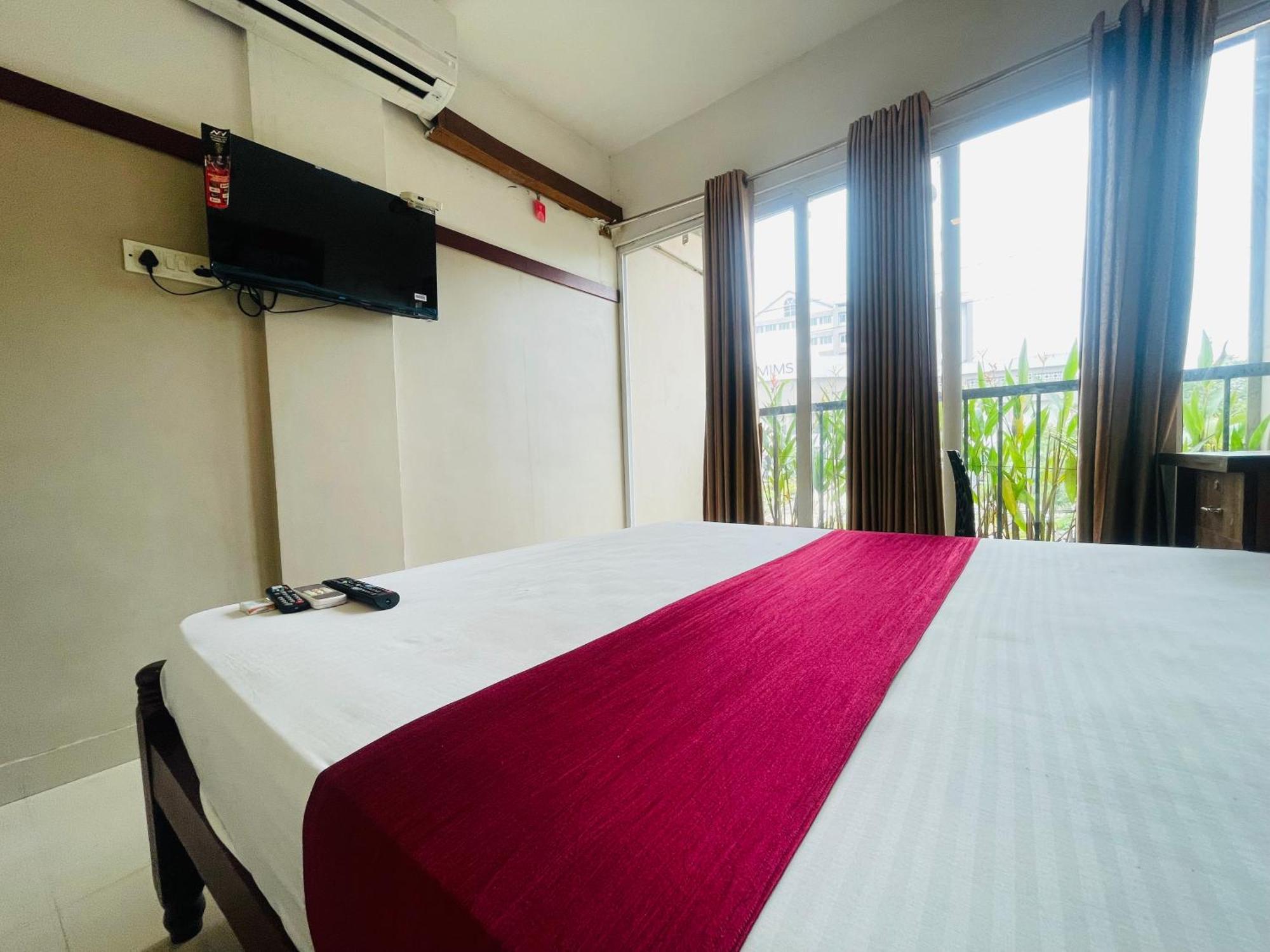 Rio Rooms Mims Calicut Exterior photo