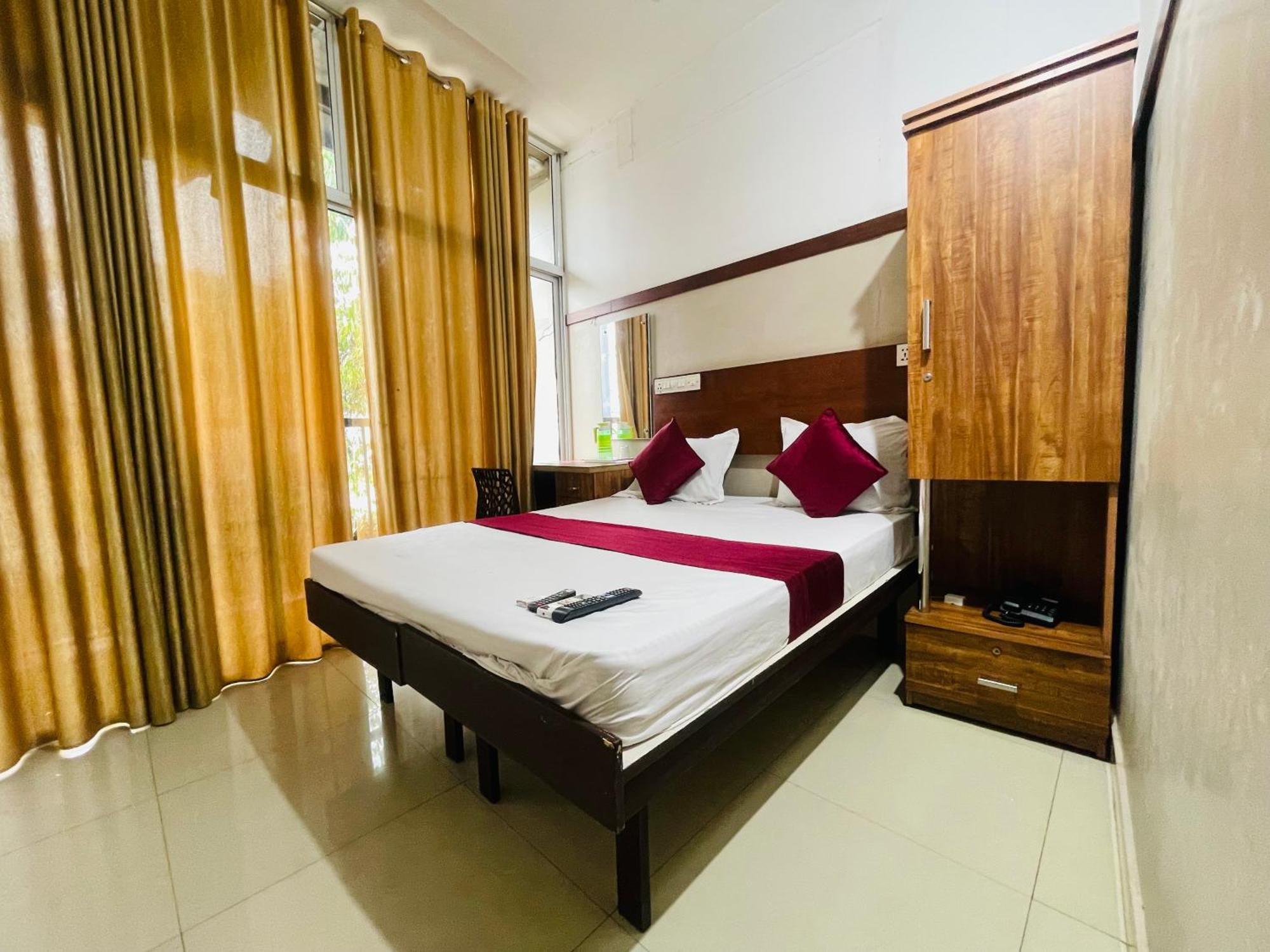 Rio Rooms Mims Calicut Exterior photo
