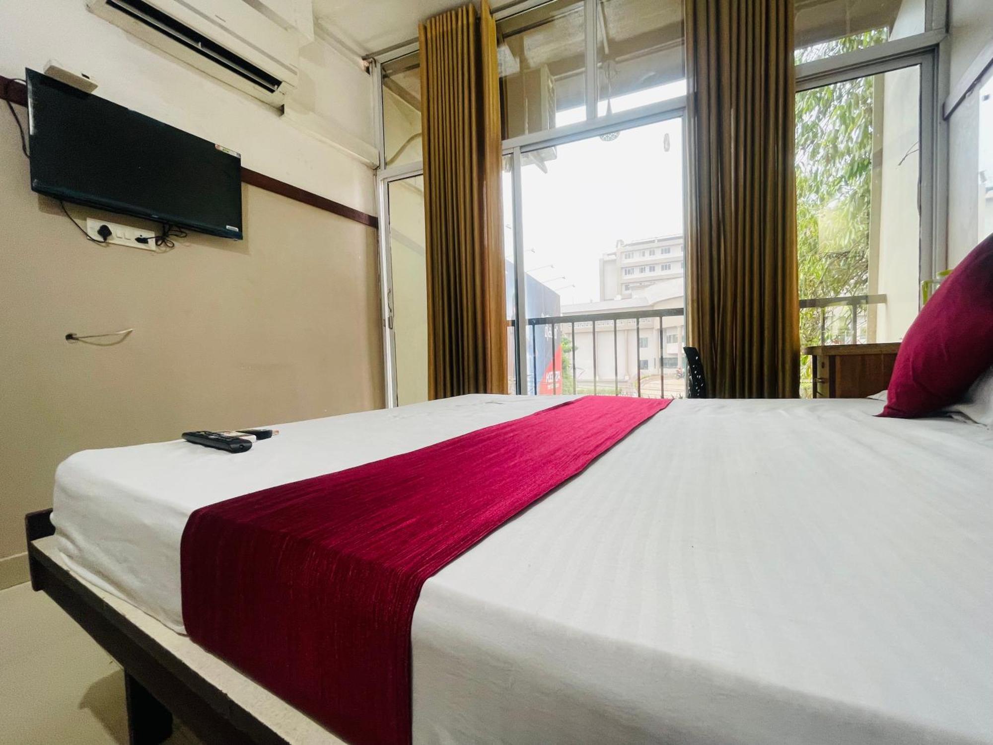 Rio Rooms Mims Calicut Exterior photo
